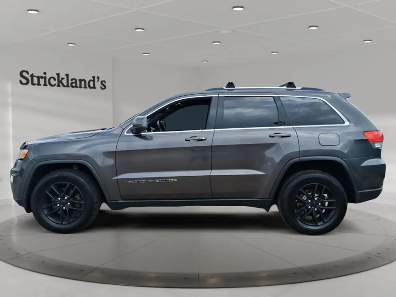 Jeep Grand Cherokee photo Jeep Grand Cherokee