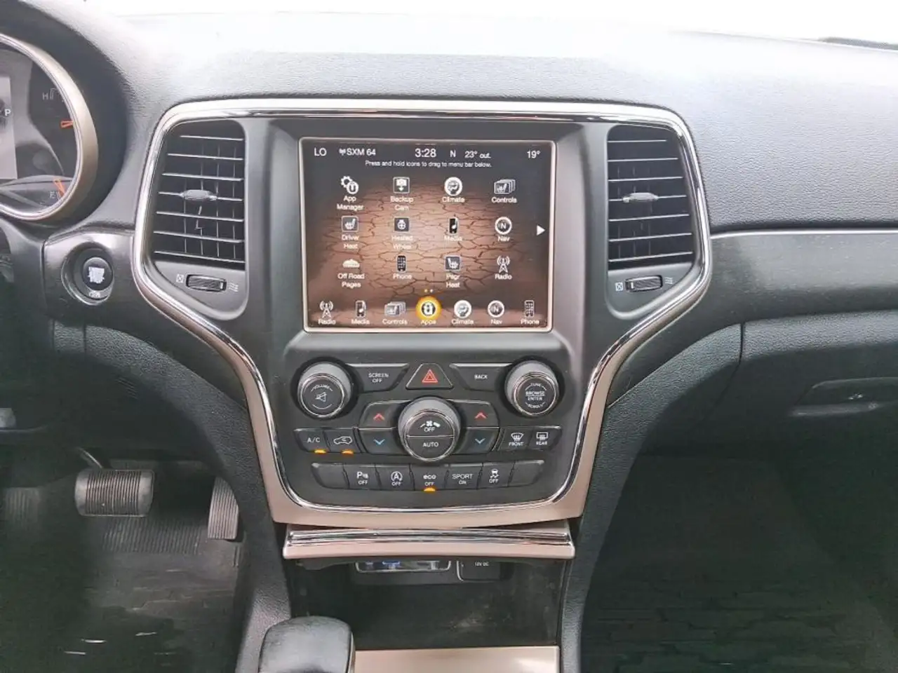 Jeep Grand Cherokee photo Jeep Grand Cherokee