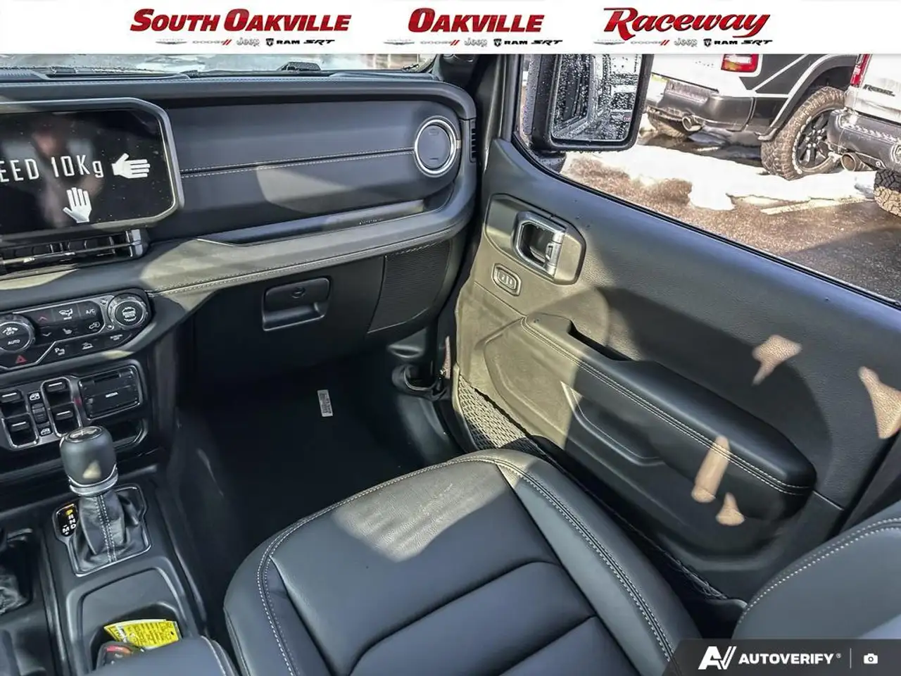 Jeep Wrangler photo Jeep Wrangler