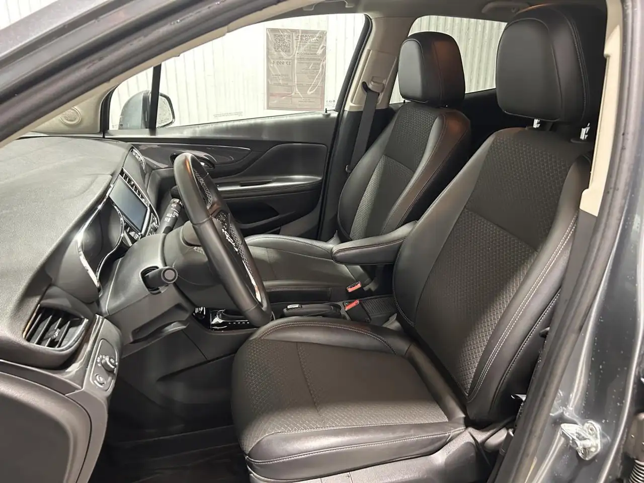 Buick Encore снимка Buick Encore