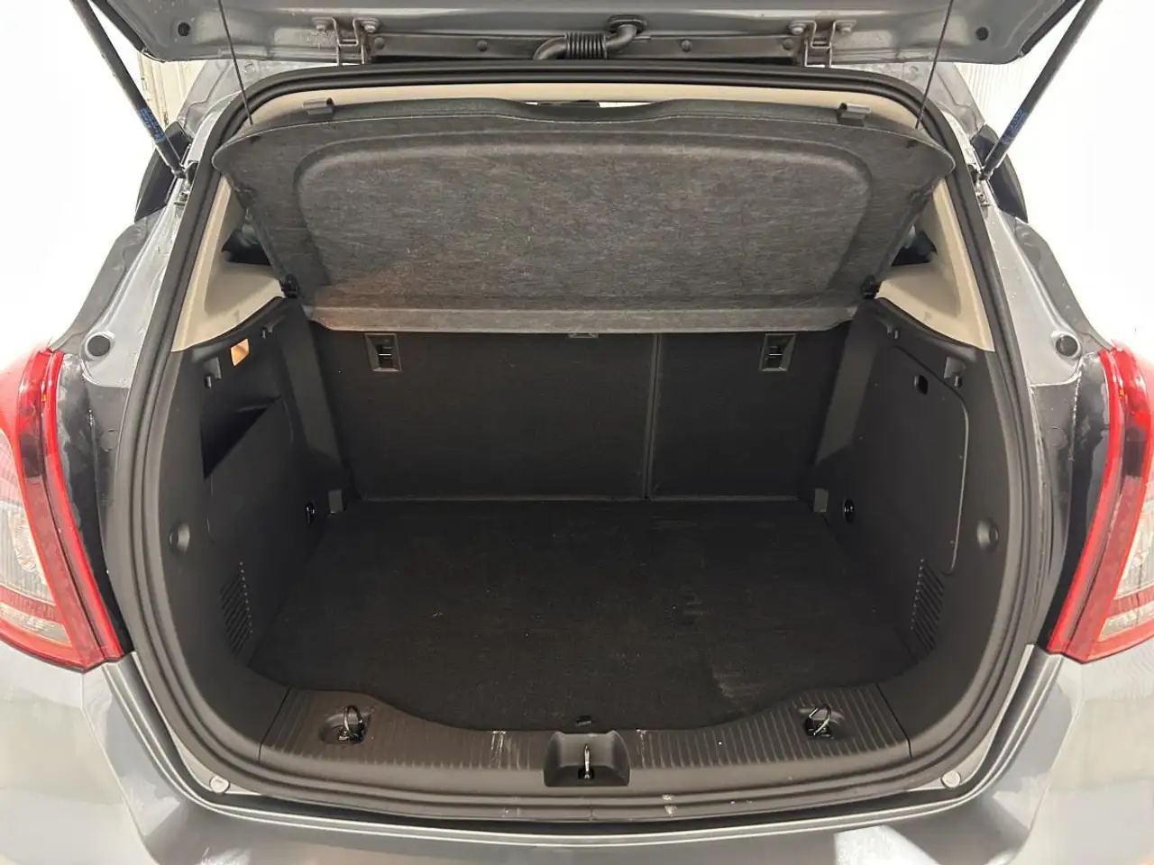 Buick Encore снимка Buick Encore