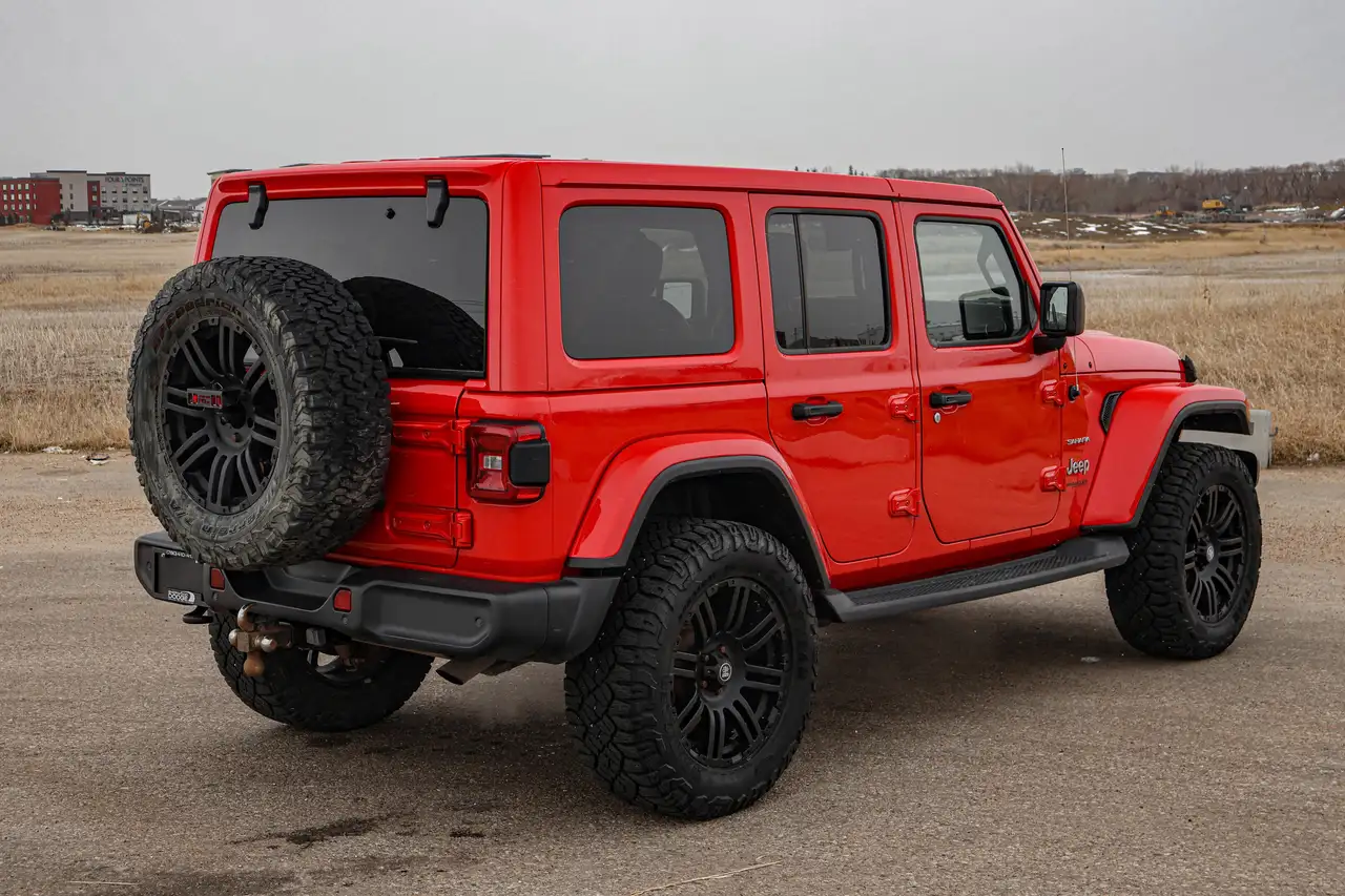Jeep Wrangler photo Jeep Wrangler