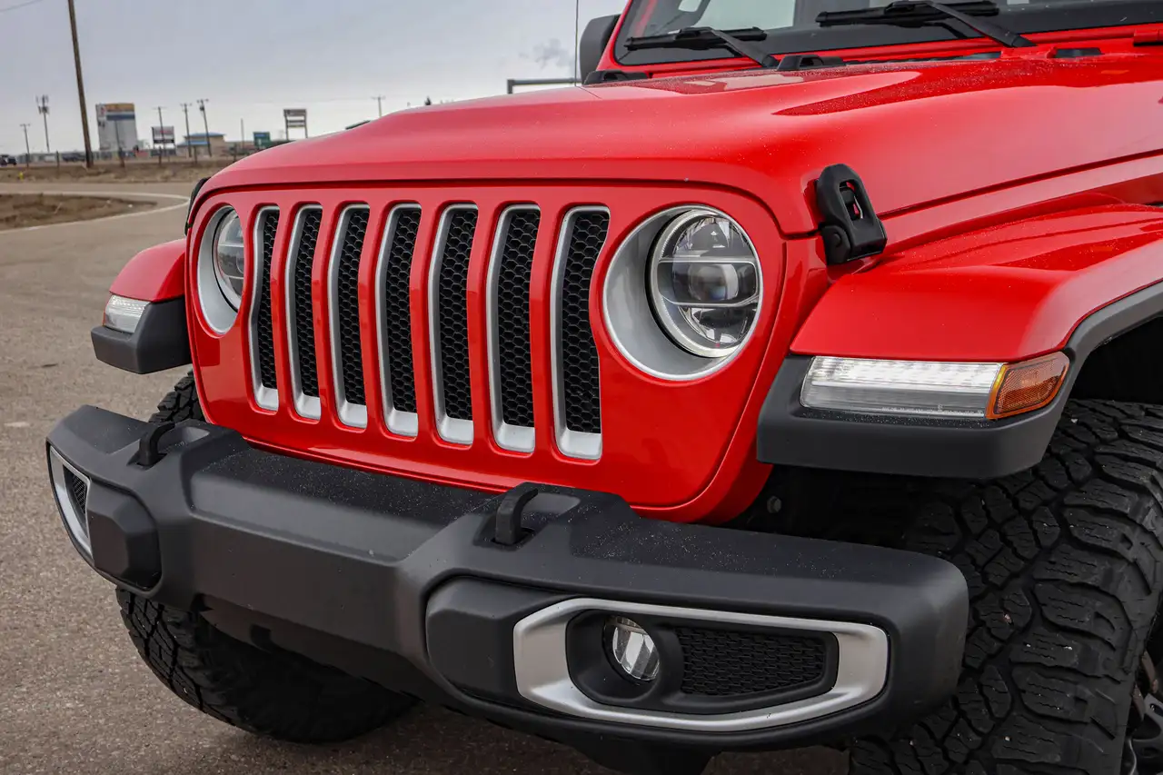Jeep Wrangler photo Jeep Wrangler