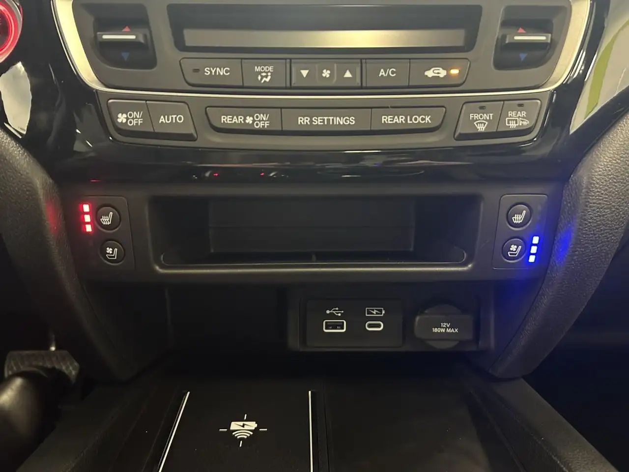 Honda Ridgeline снимка Honda Ridgeline