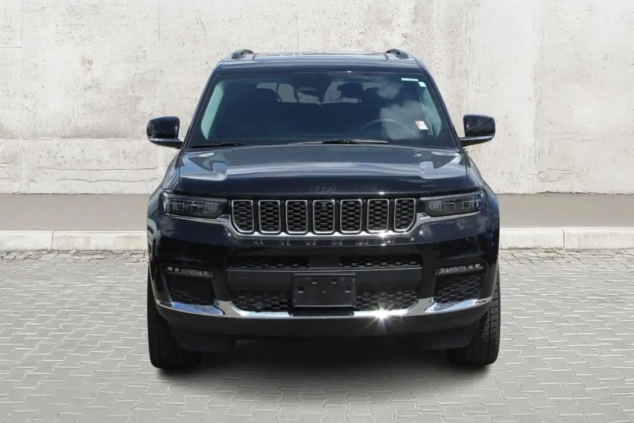 Jeep Grand Cherokee снимка Jeep Grand Cherokee