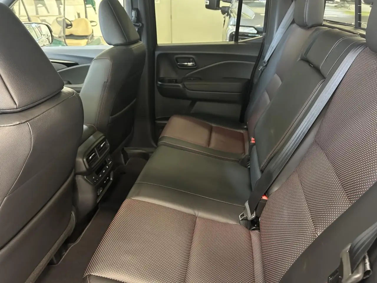 Honda Ridgeline снимка Honda Ridgeline
