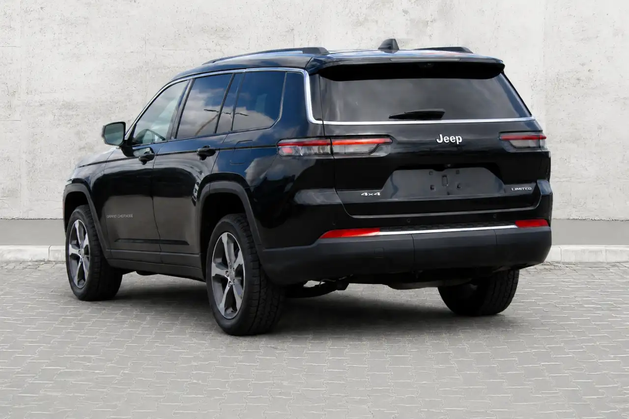 Jeep Grand Cherokee снимка Jeep Grand Cherokee