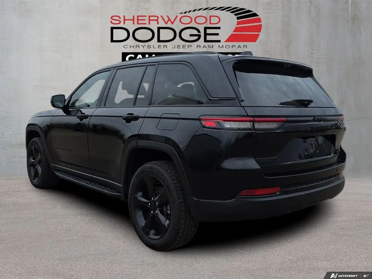 Jeep Grand Cherokee photo Jeep Grand Cherokee