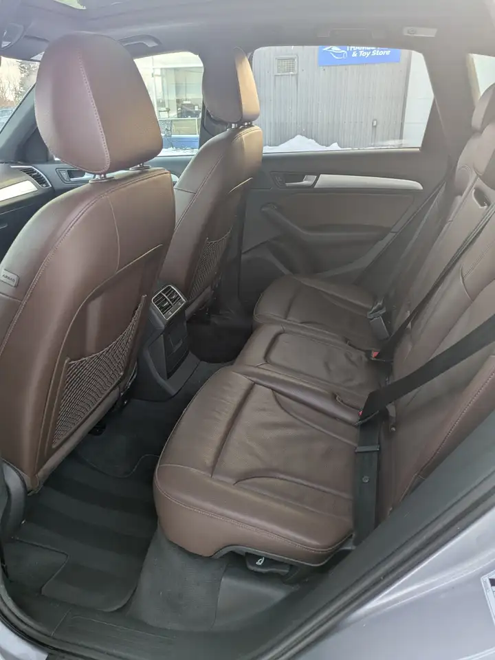 Audi Q5 снимка Audi Q5