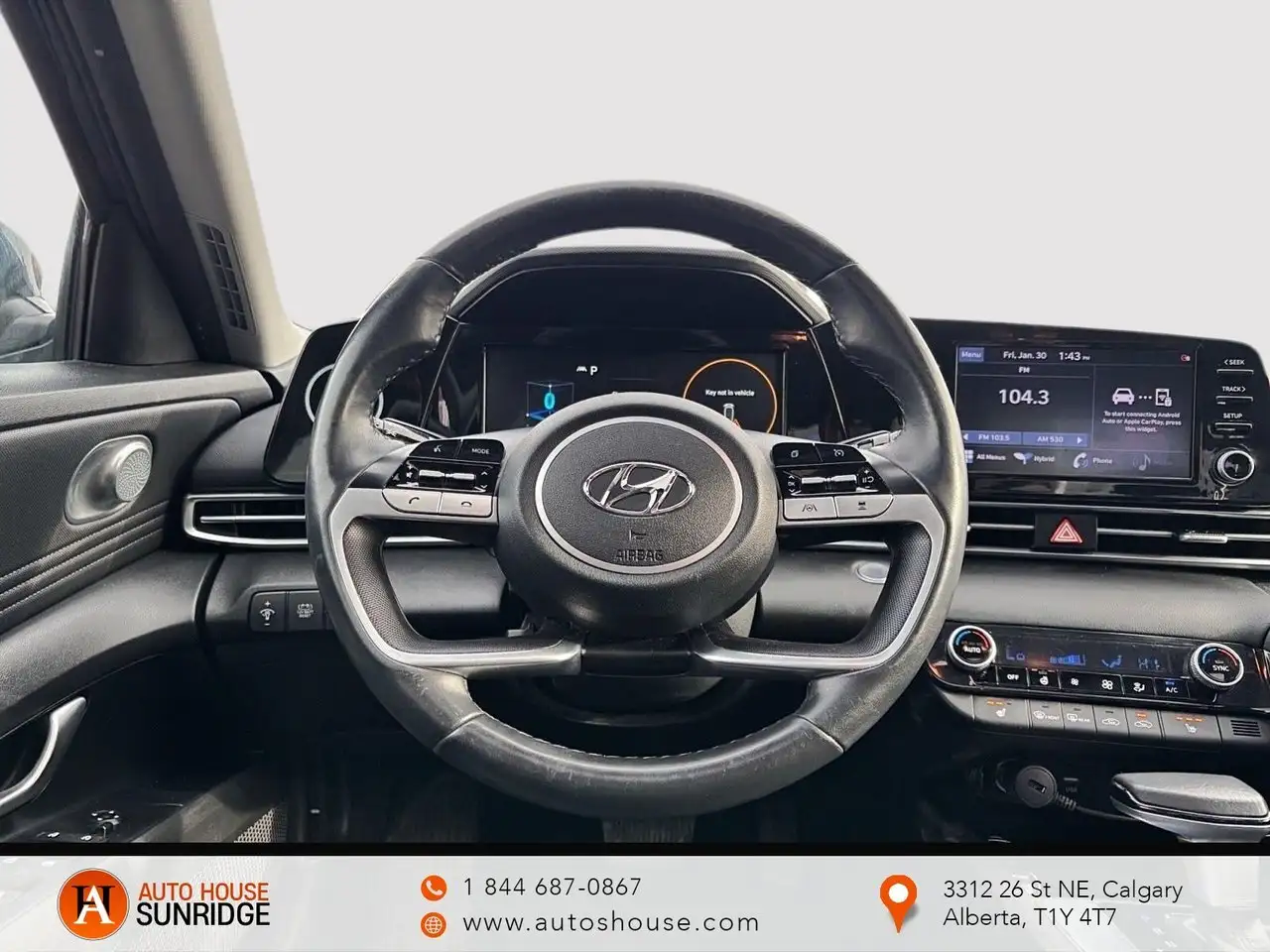 Hyundai ELANTRA fotografie Hyundai ELANTRA