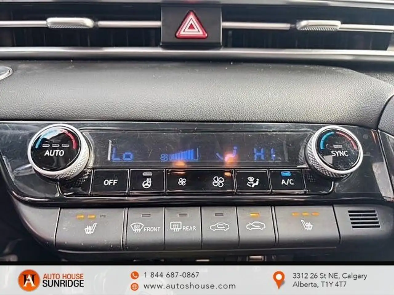 Hyundai ELANTRA fotografie Hyundai ELANTRA