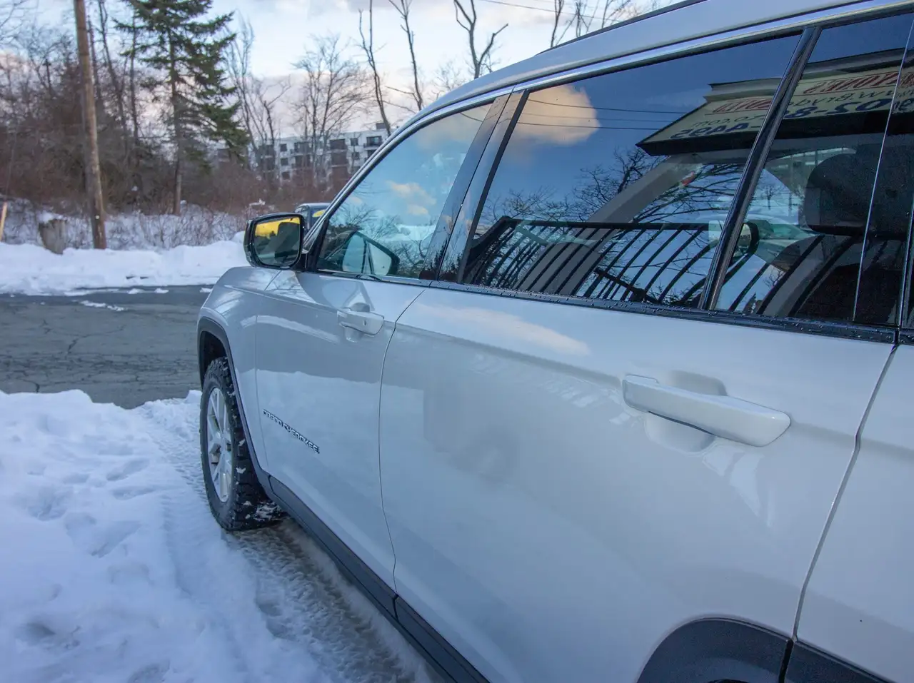 Jeep Grand Cherokee снимка Jeep Grand Cherokee