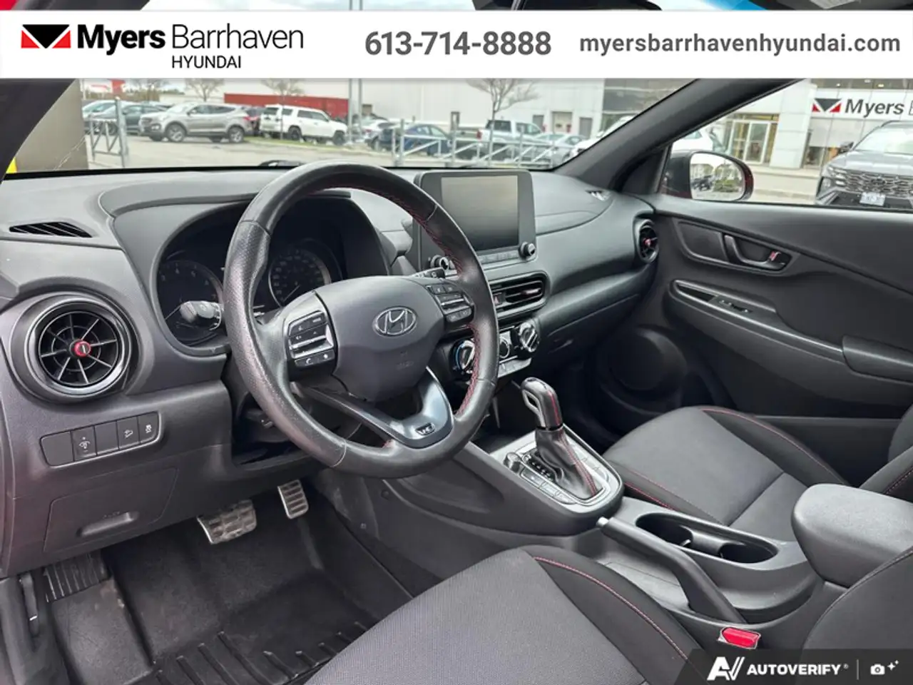 Hyundai KONA снимка Hyundai KONA