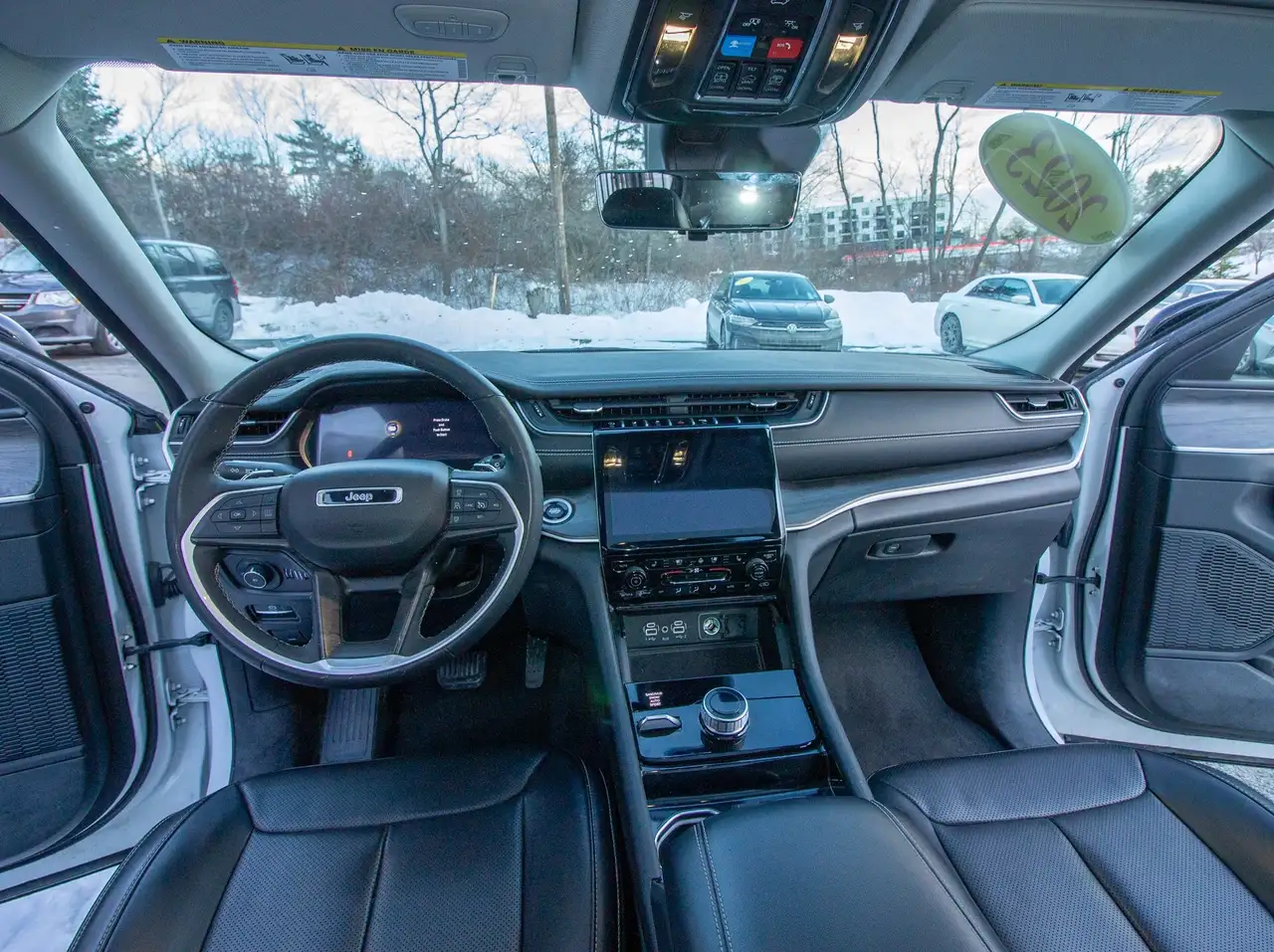 Jeep Grand Cherokee снимка Jeep Grand Cherokee