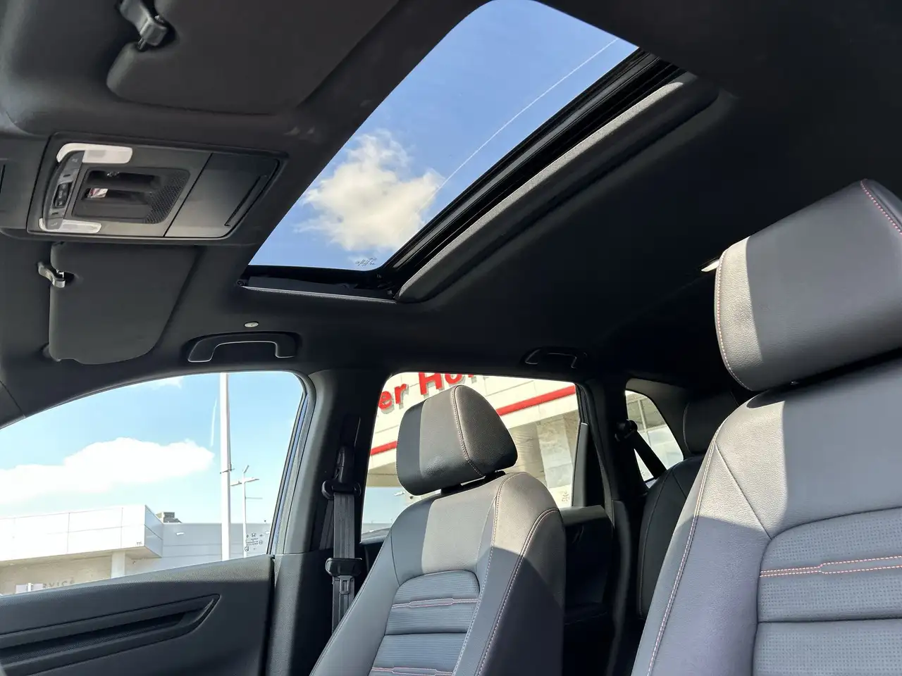 Honda CR-V снимка Honda CR-V