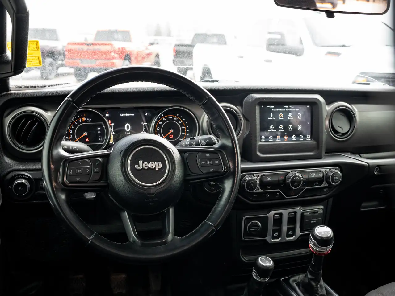 Jeep Wrangler photo Jeep Wrangler