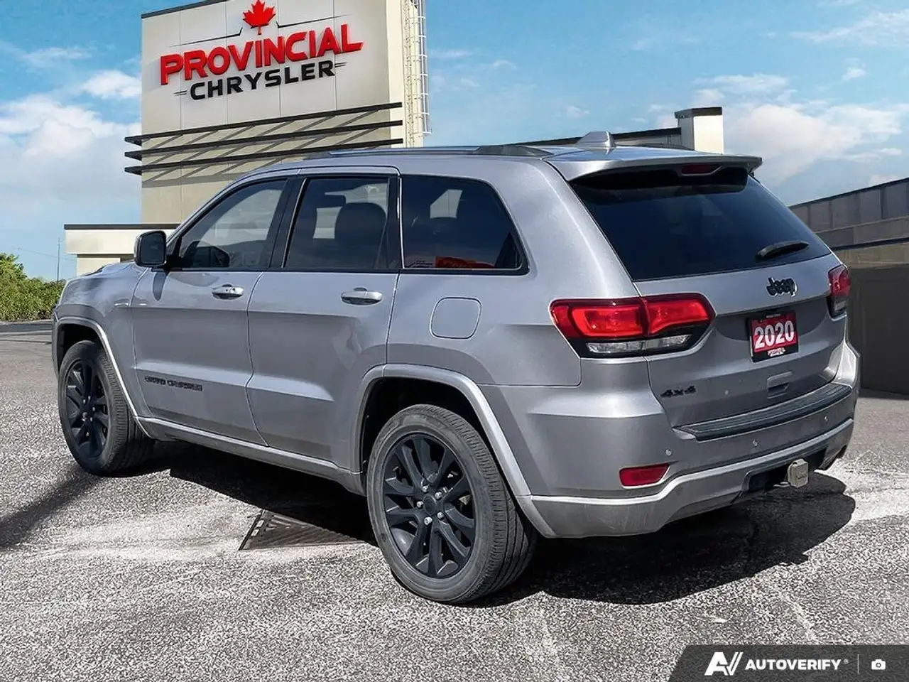 Jeep Grand Cherokee снимка Jeep Grand Cherokee