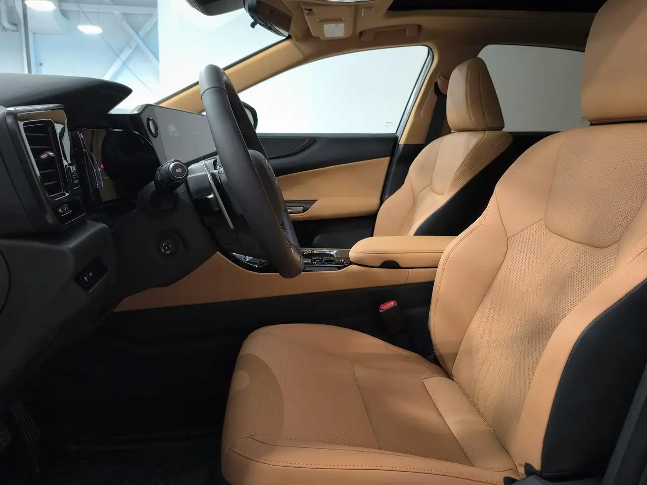 Lexus NX photo Lexus NX