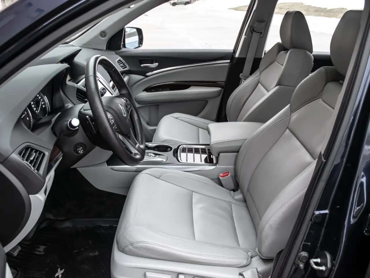 Acura MDX photo Acura MDX