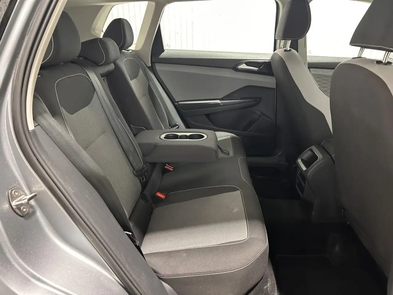 Volkswagen Taos снимка Volkswagen Taos