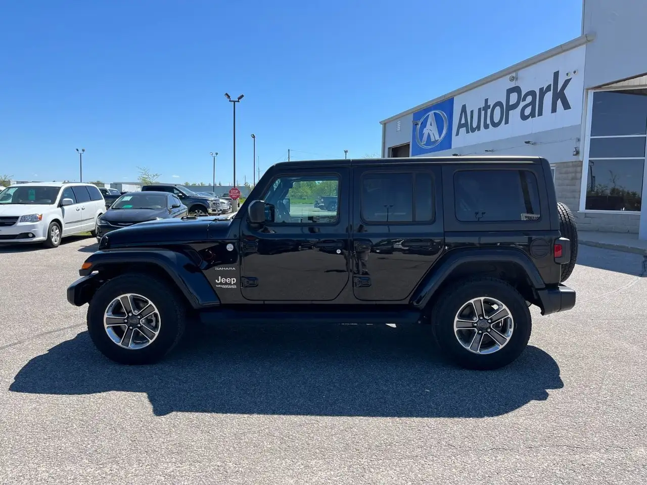 Jeep Wrangler снимка Jeep Wrangler