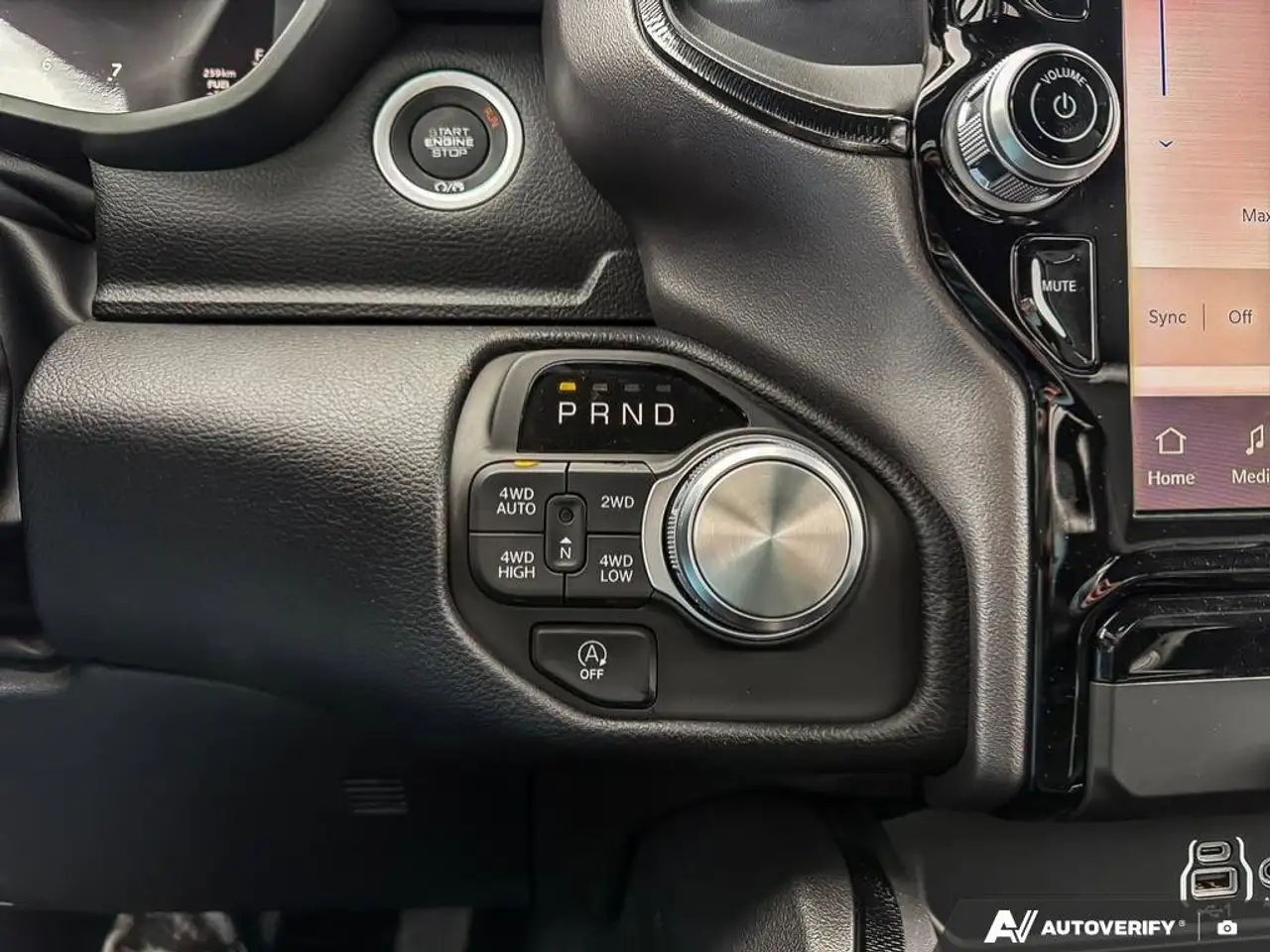 RAM 1500 photo RAM 1500