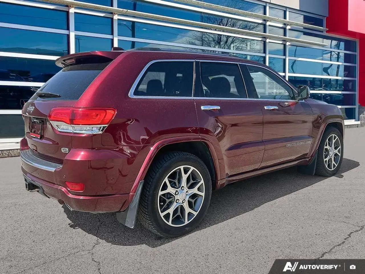 Jeep Grand Cherokee снимка Jeep Grand Cherokee