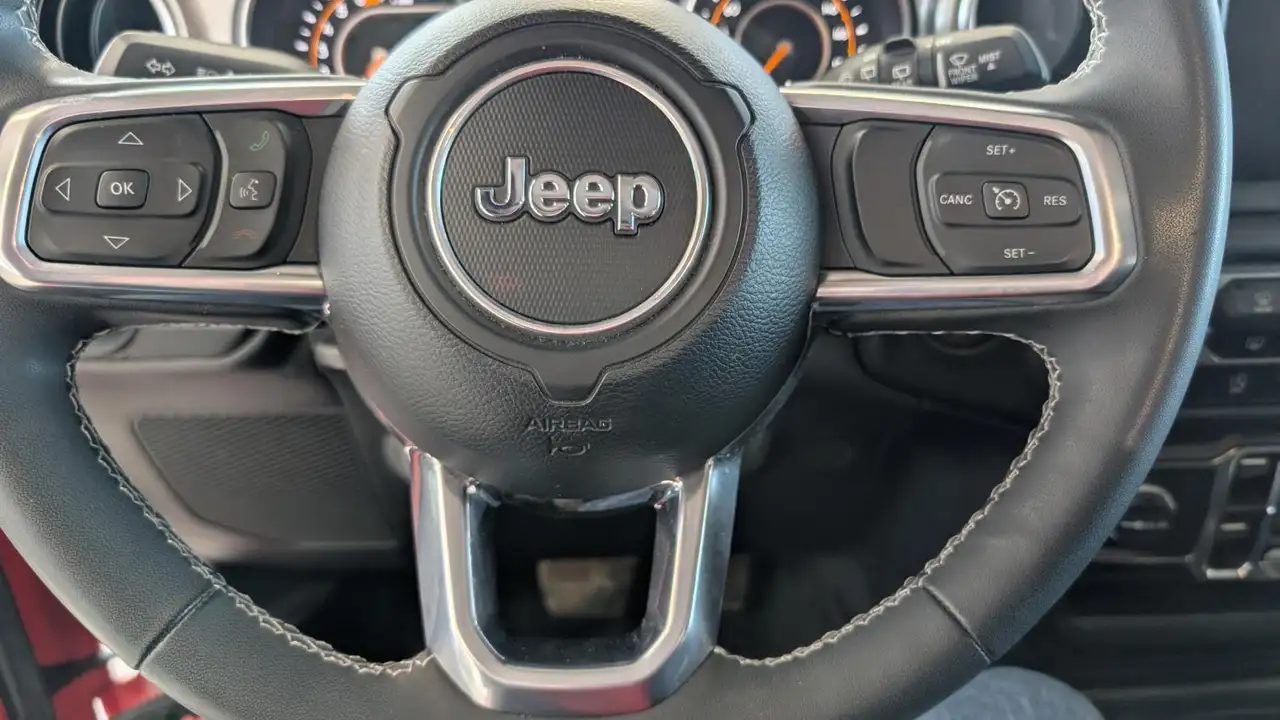Jeep Wrangler снимка Jeep Wrangler