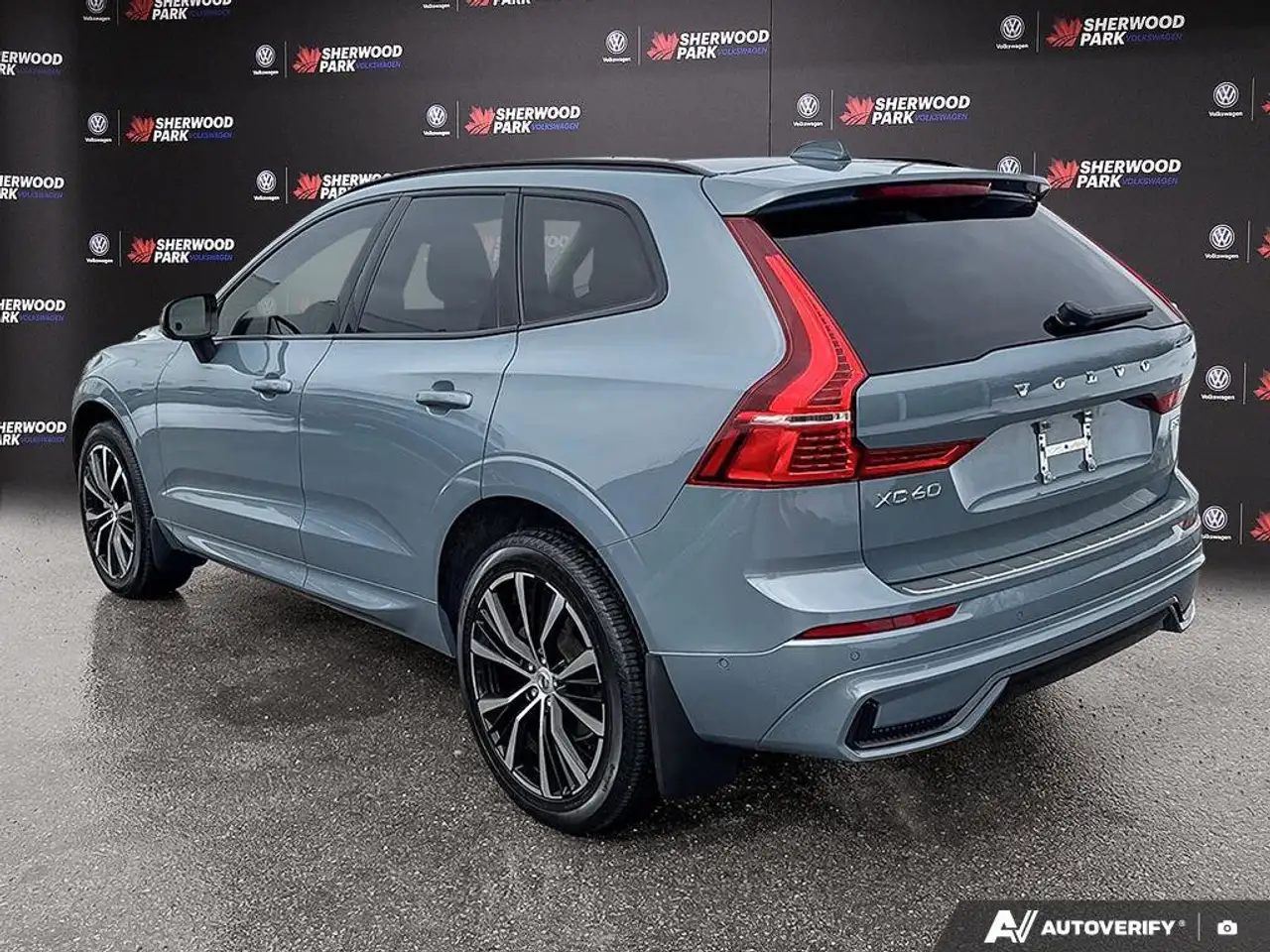 Volvo XC60 снимка Volvo XC60
