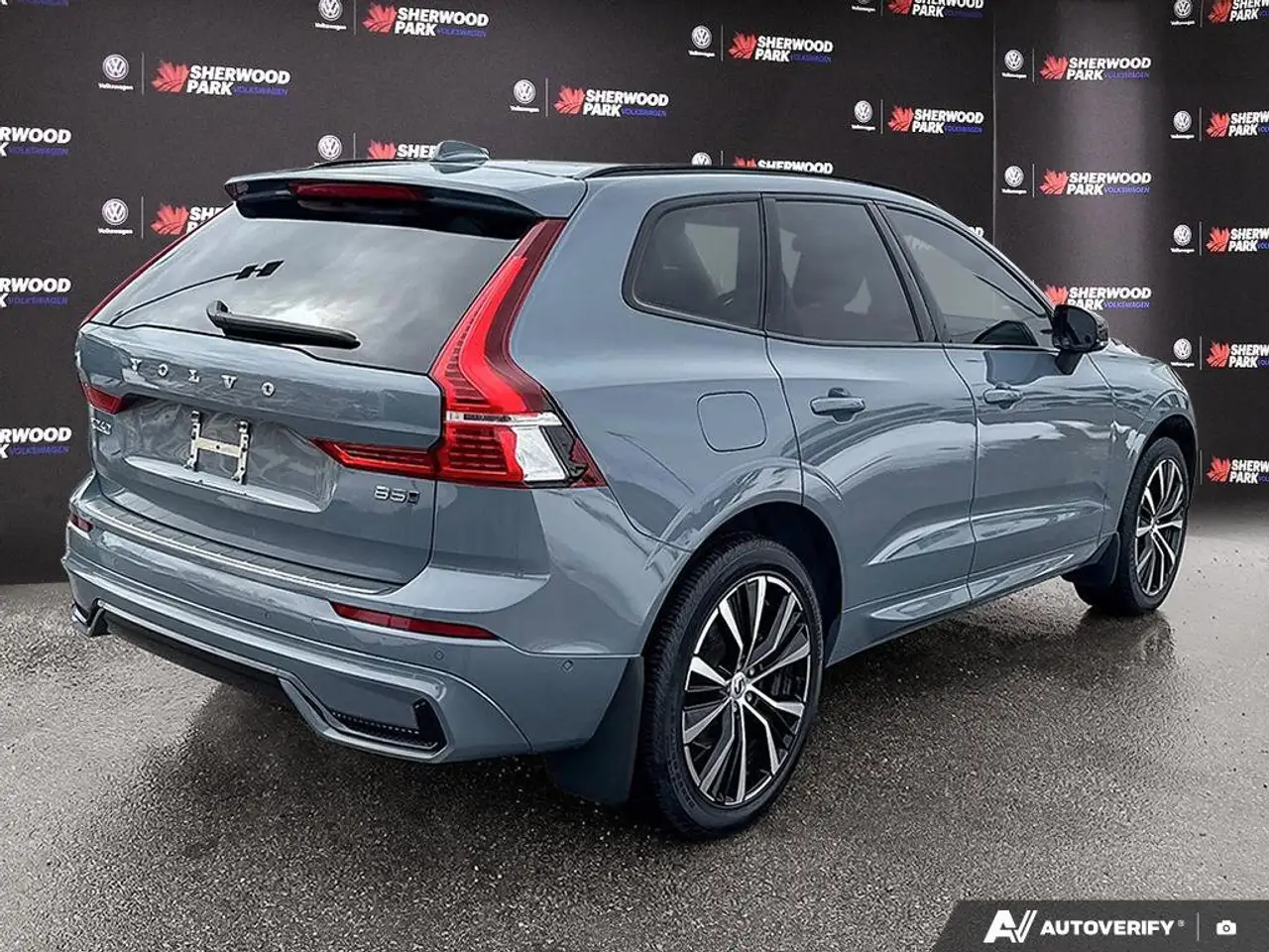 Volvo XC60 снимка Volvo XC60