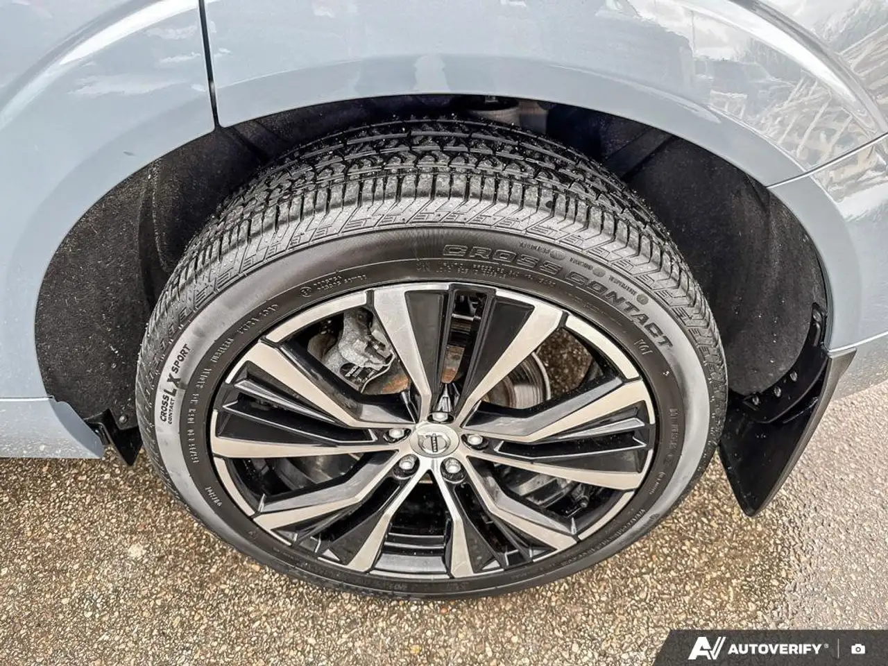 Volvo XC60 снимка Volvo XC60