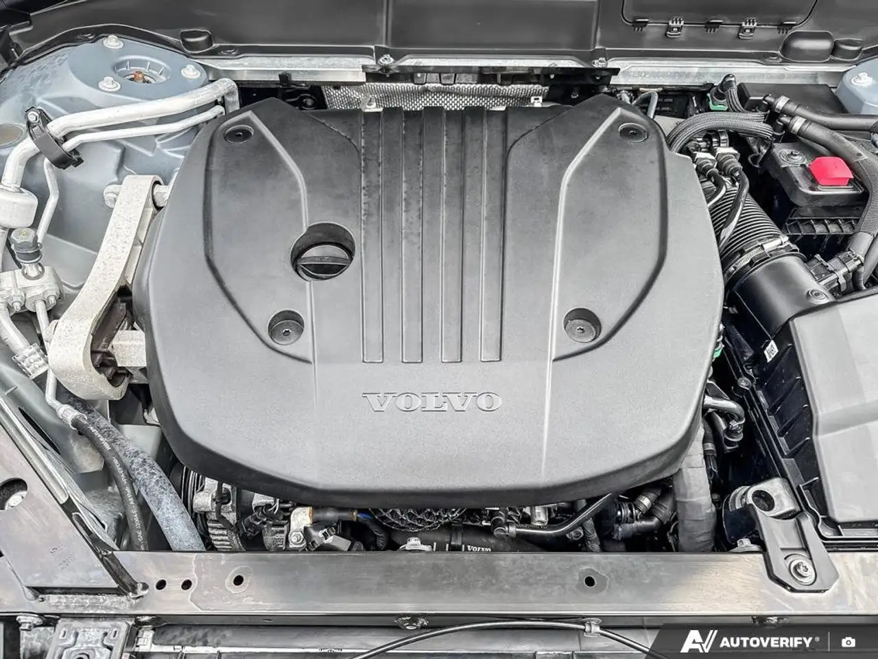 Volvo XC60 снимка Volvo XC60