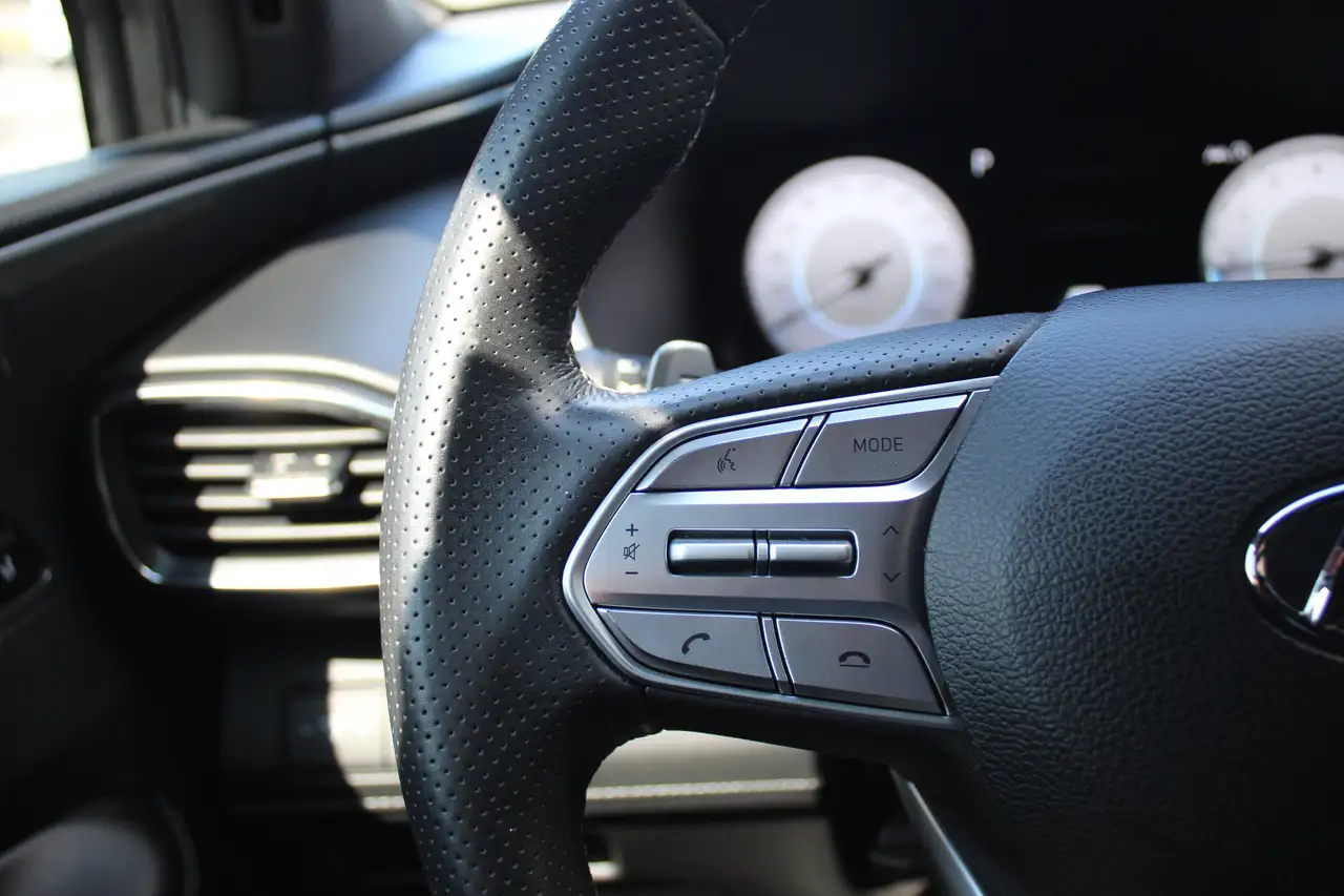 Hyundai SANTA FE снимка Hyundai SANTA FE