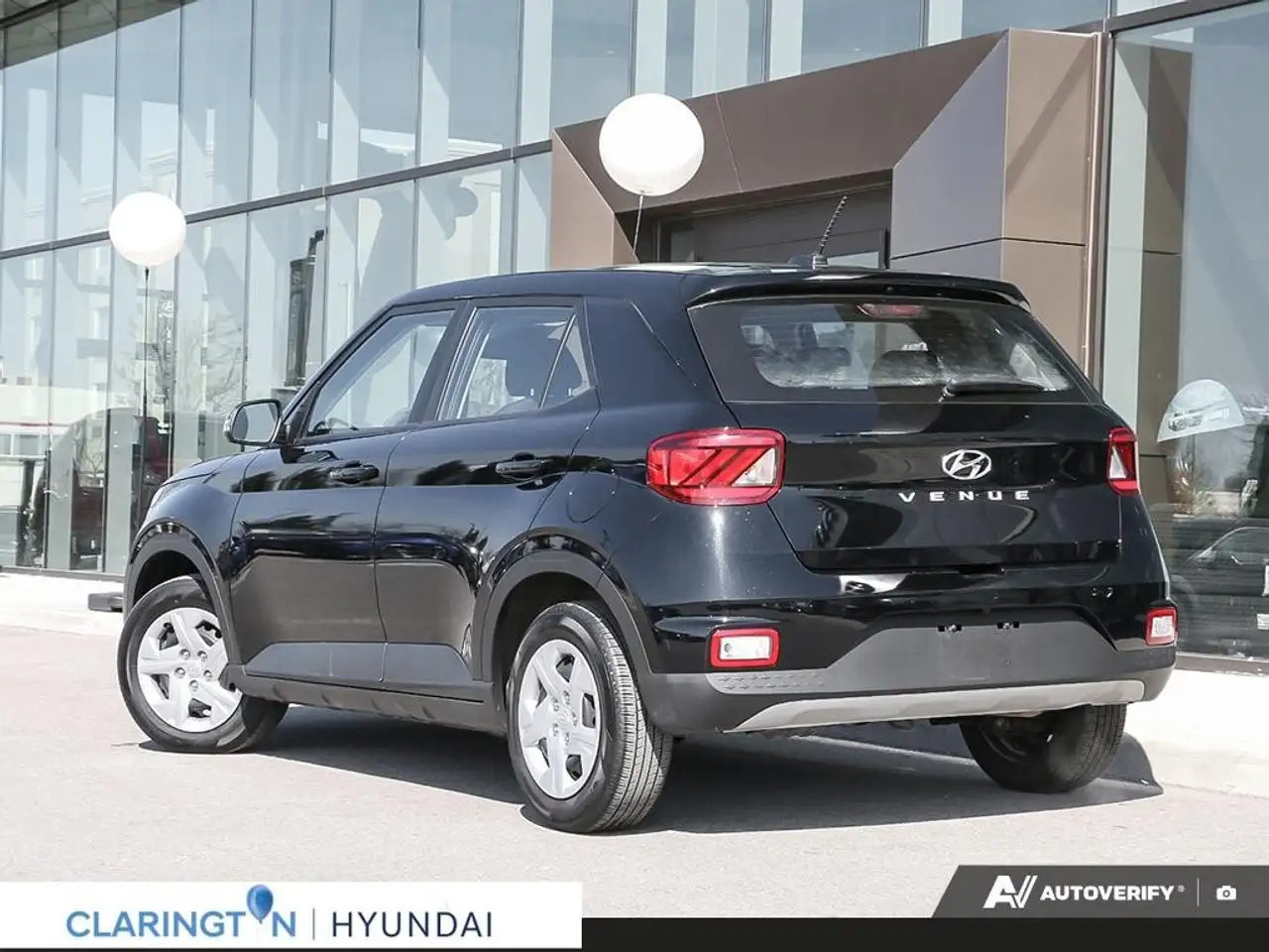 Hyundai Venue снимка Hyundai Venue