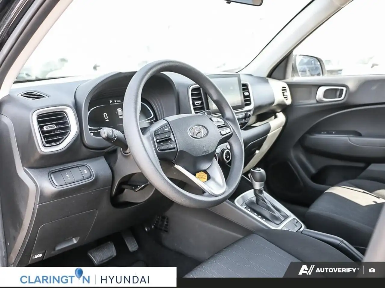 Hyundai Venue снимка Hyundai Venue