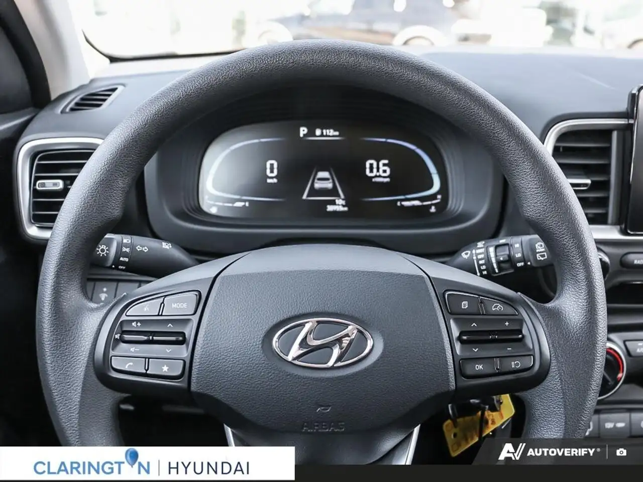 Hyundai Venue снимка Hyundai Venue