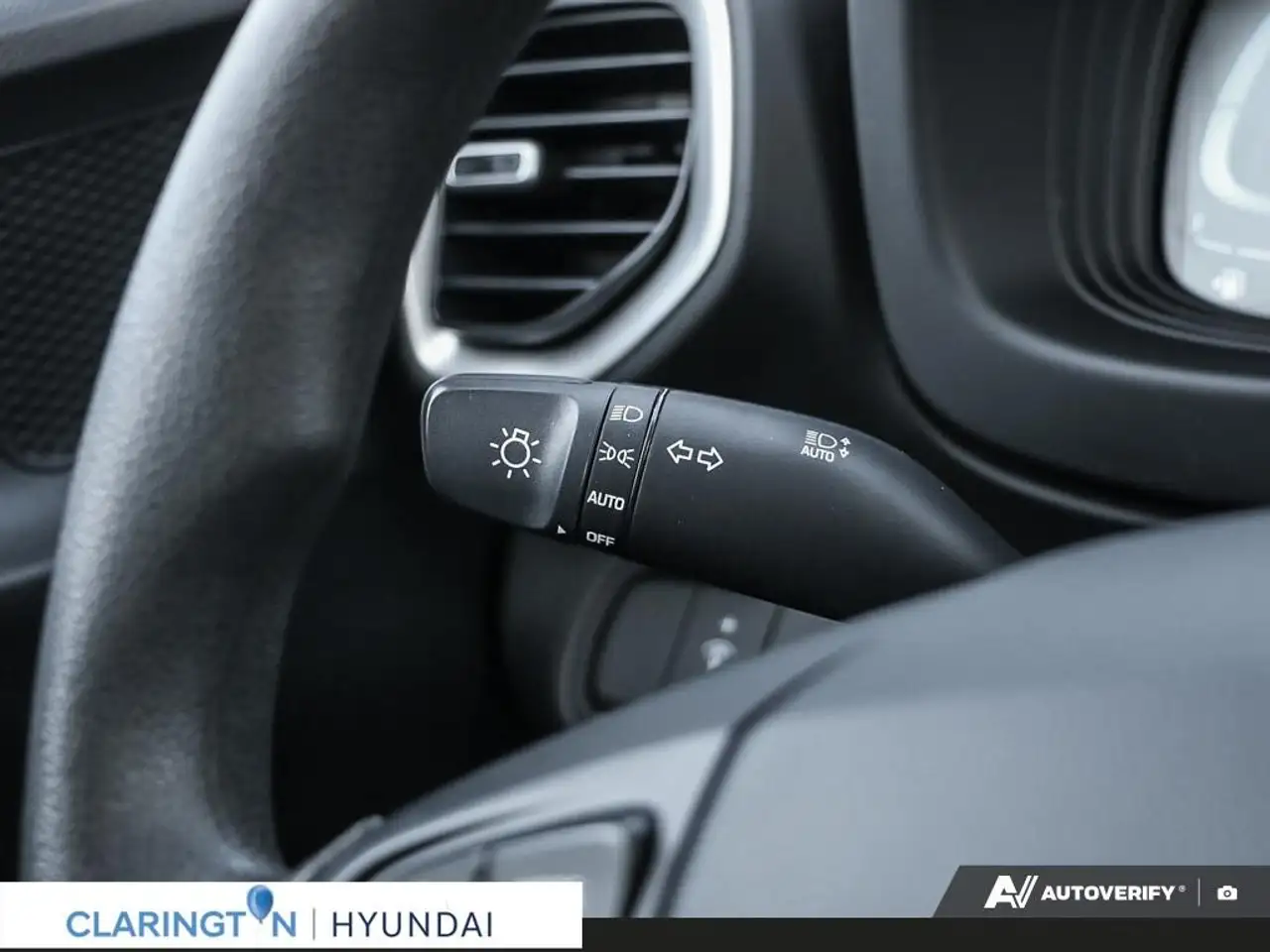 Hyundai Venue снимка Hyundai Venue
