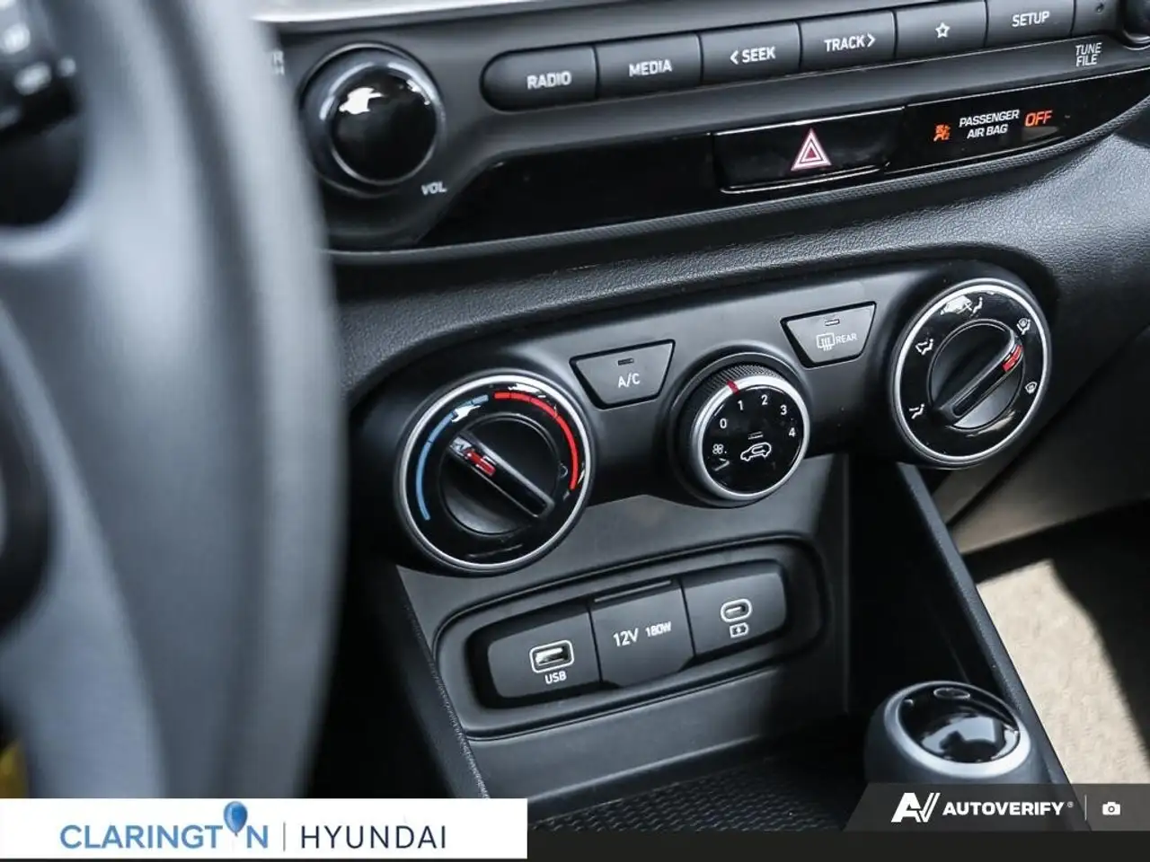 Hyundai Venue снимка Hyundai Venue