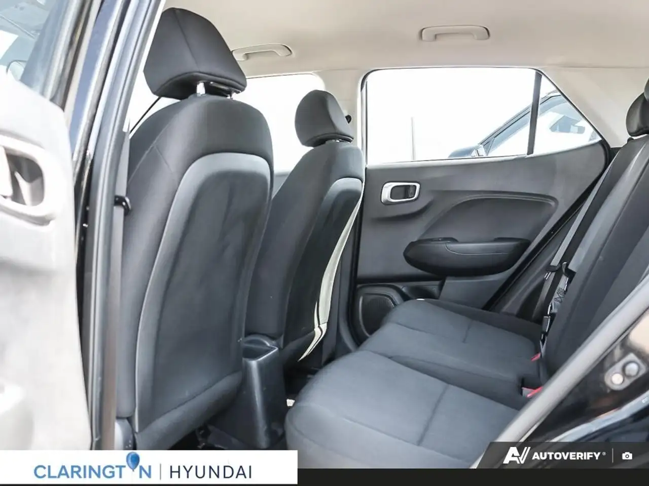 Hyundai Venue снимка Hyundai Venue