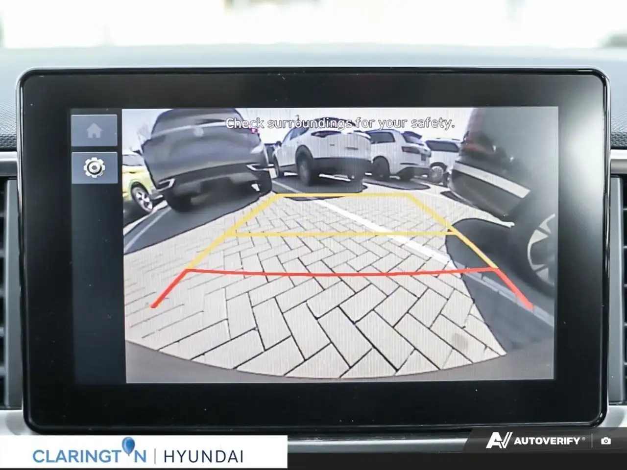 Hyundai Venue снимка Hyundai Venue