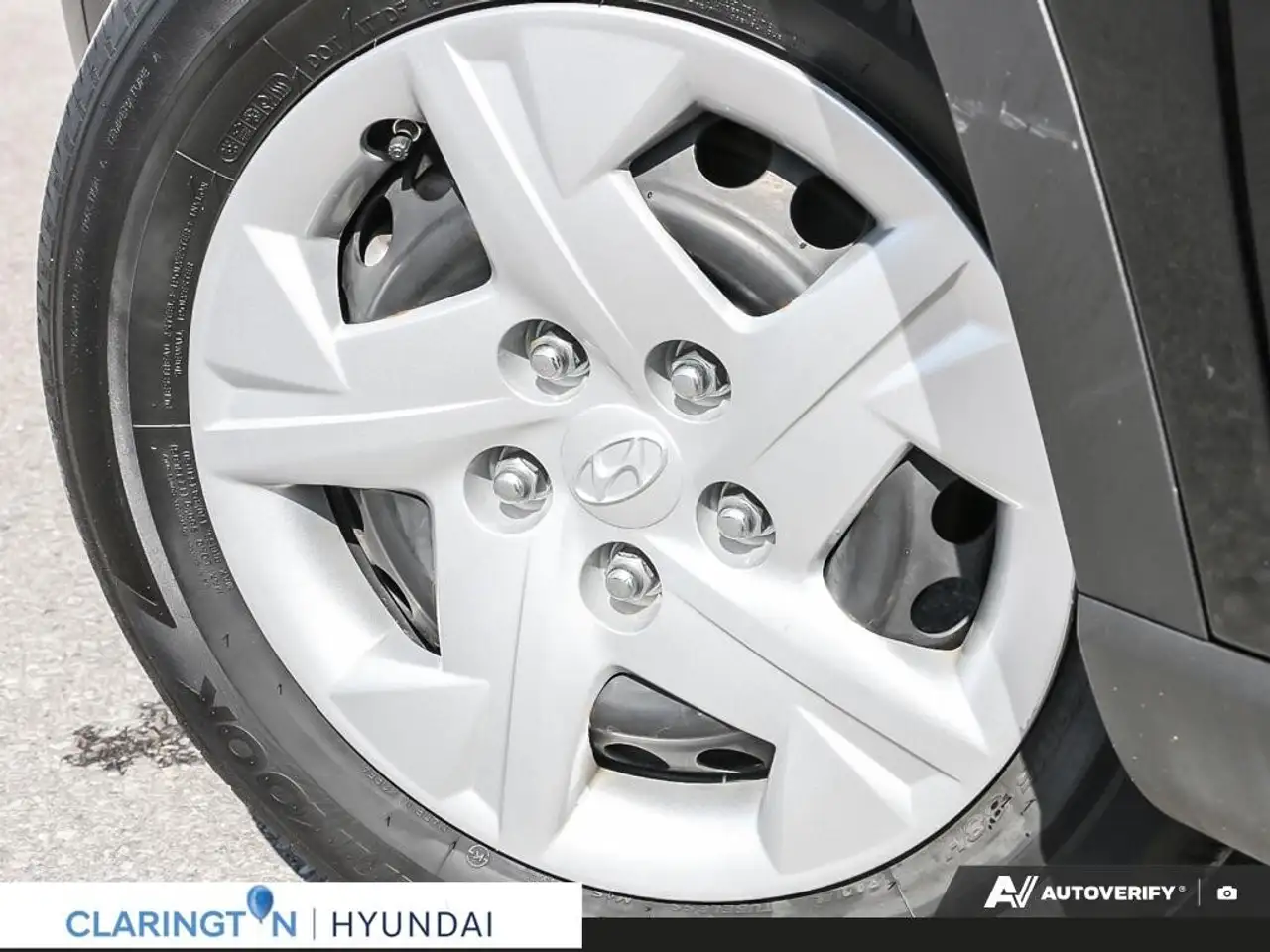 Hyundai Venue снимка Hyundai Venue