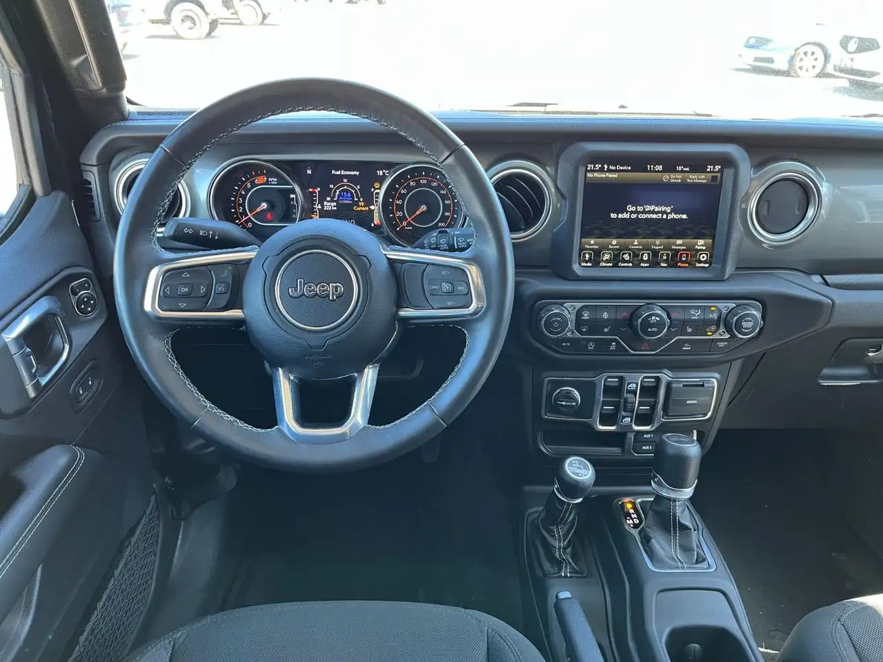 Jeep Wrangler снимка Jeep Wrangler