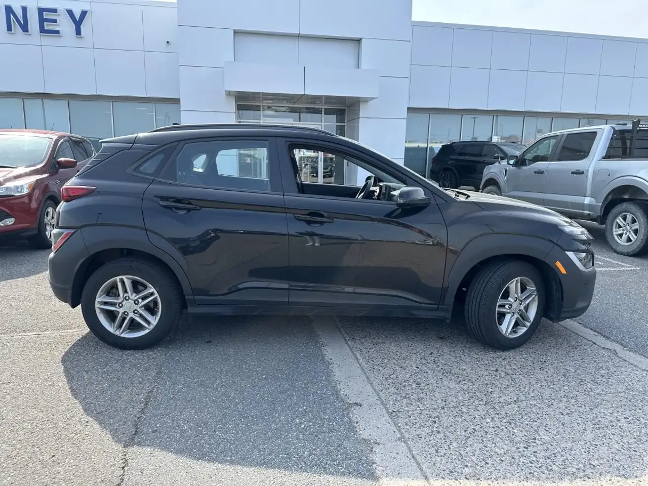 Hyundai KONA photo Hyundai KONA