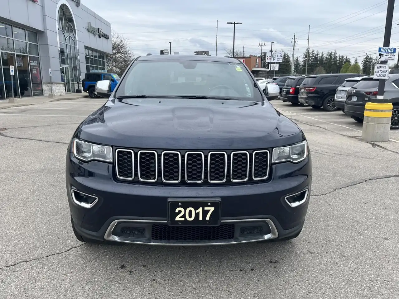 Jeep Grand Cherokee снимка Jeep Grand Cherokee