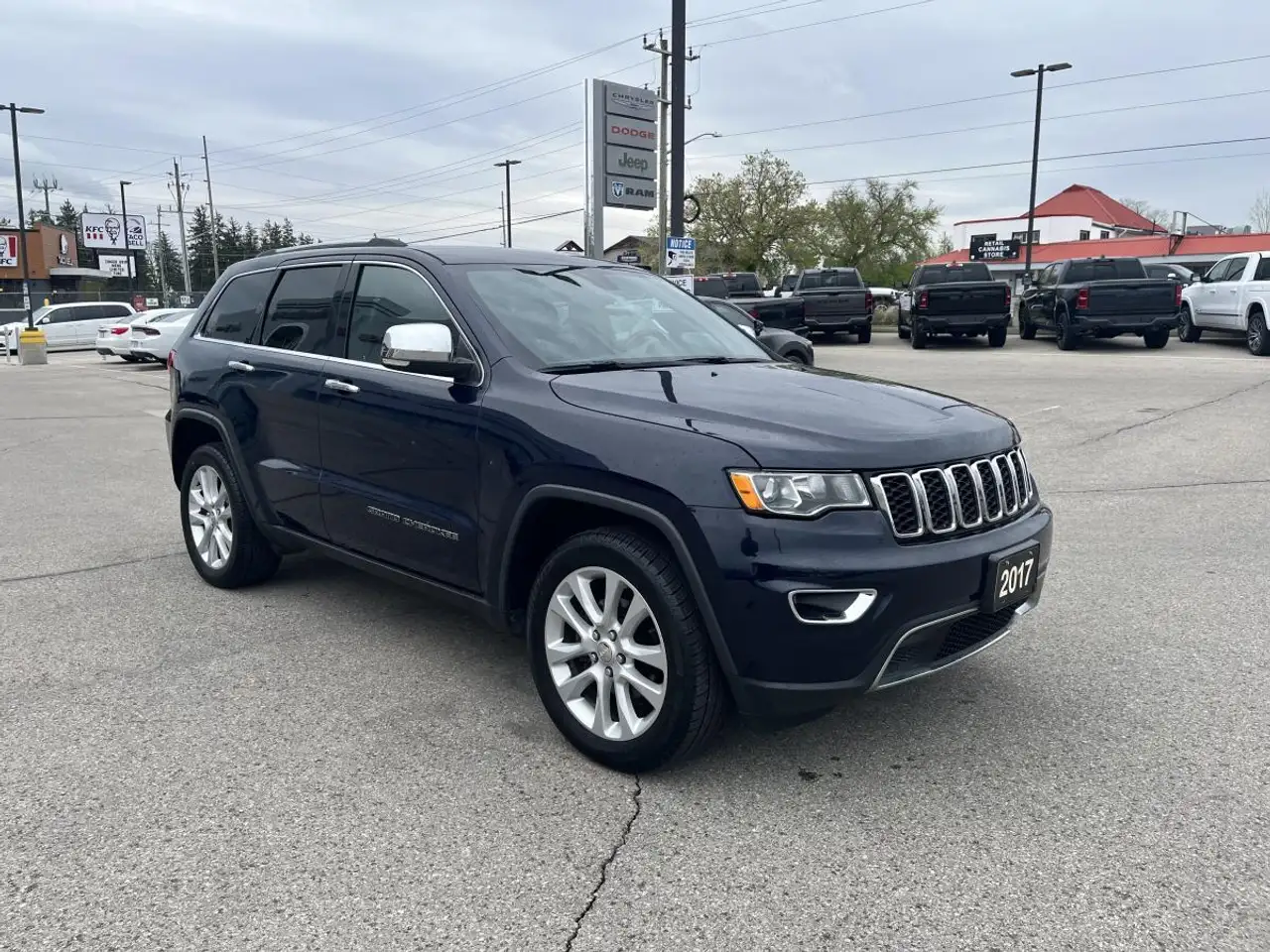 Jeep Grand Cherokee снимка Jeep Grand Cherokee