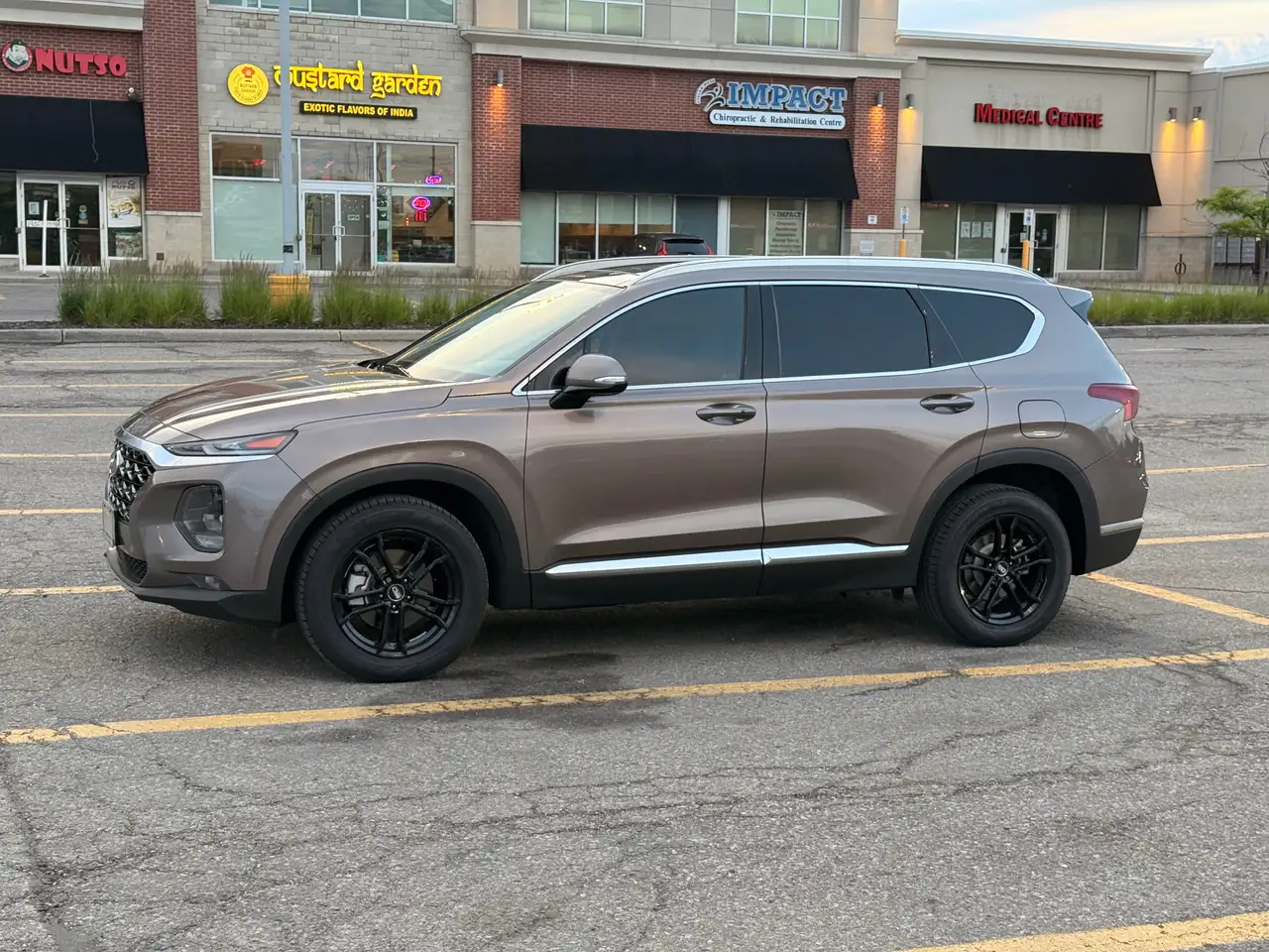 Hyundai SANTA FE photo Hyundai SANTA FE