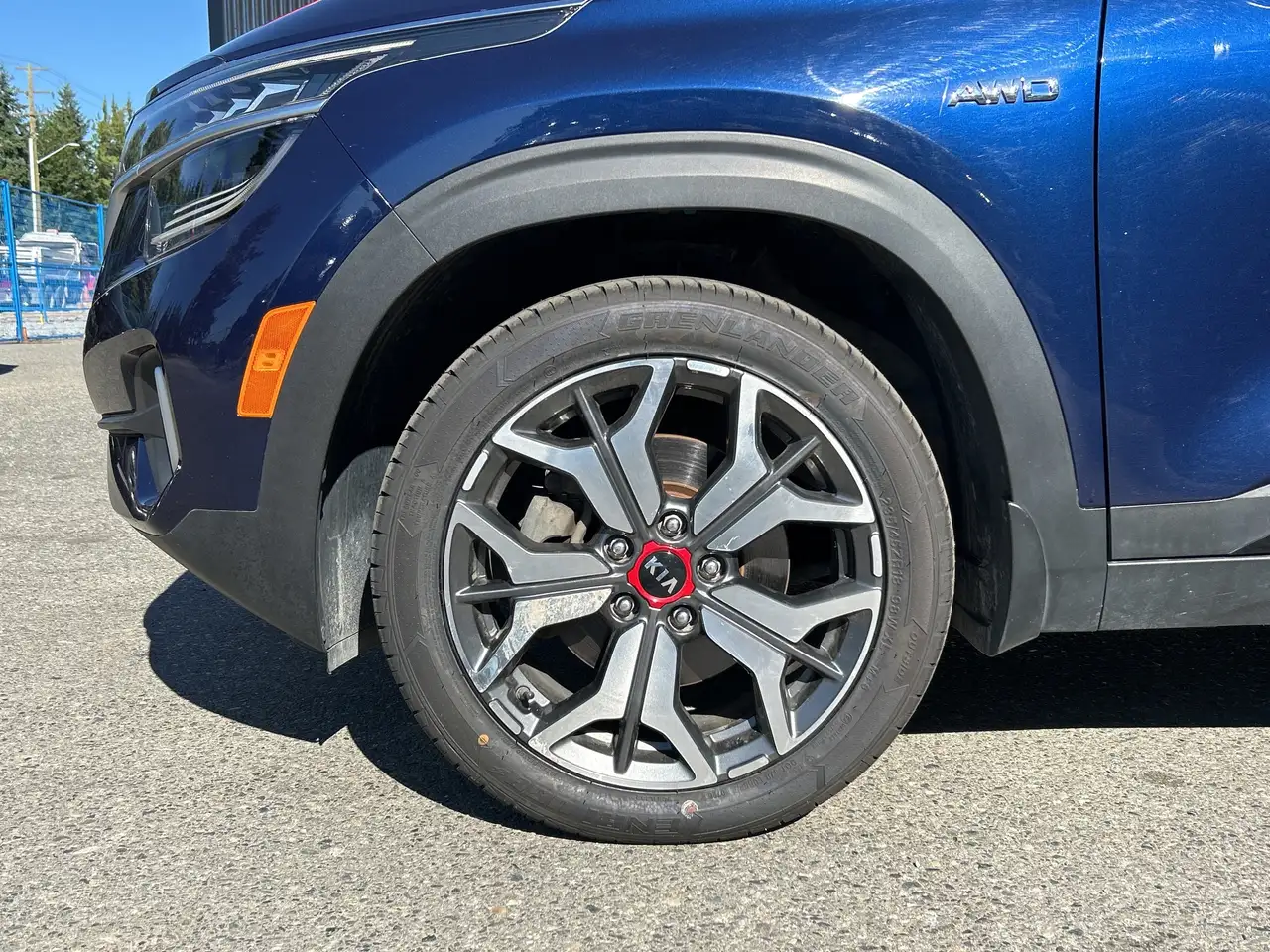 Kia Seltos снимка Kia Seltos