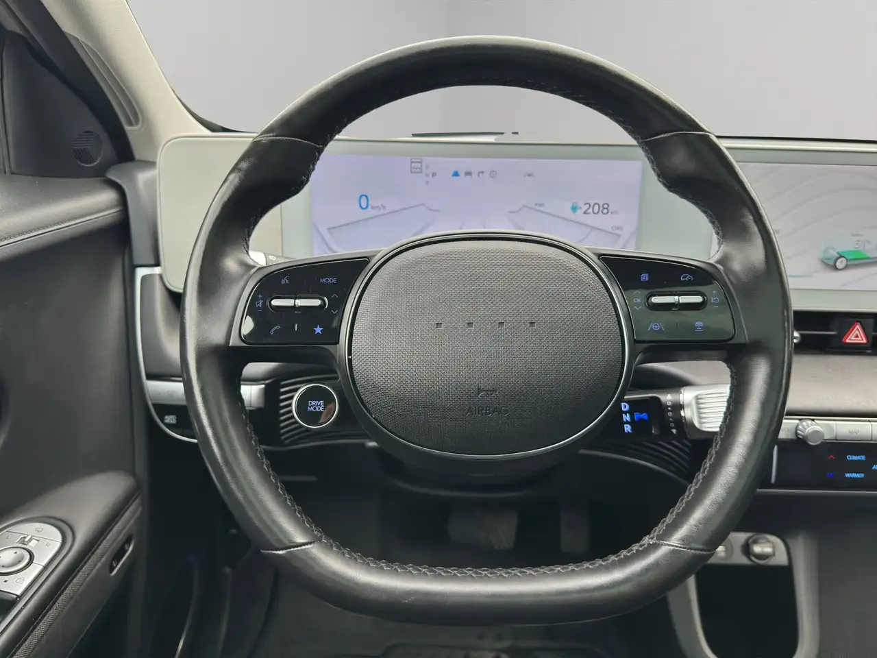 Hyundai IONIQ 5 снимка Hyundai IONIQ 5