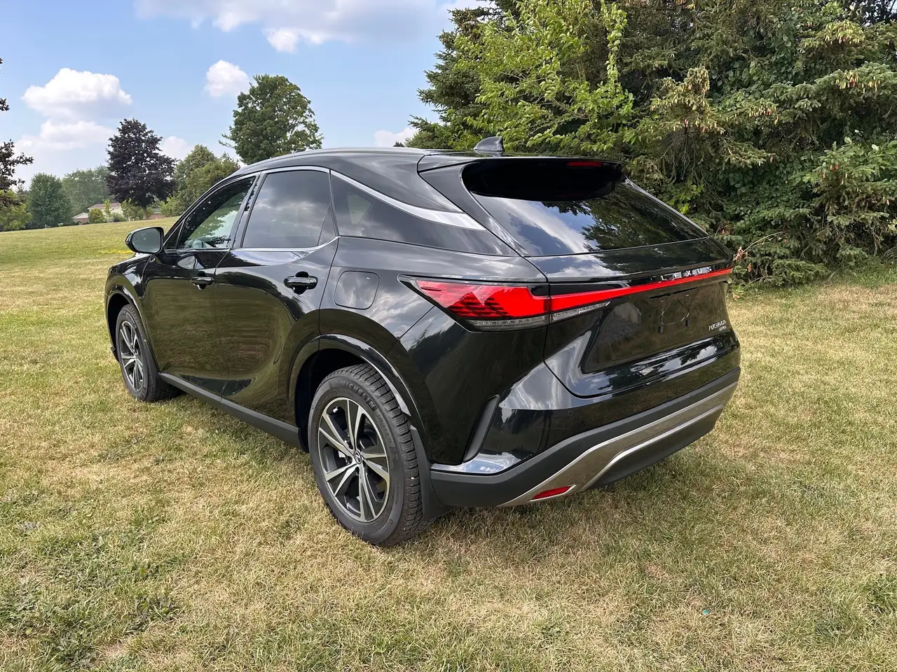 Lexus RX photo Lexus RX