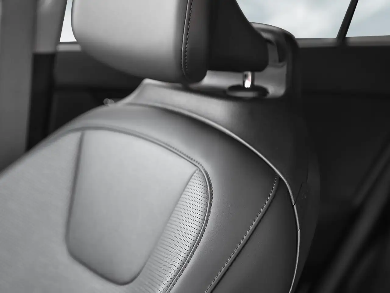 Kia Niro снимка Kia Niro